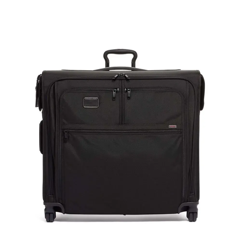 tumi_117152_black_m.webp
