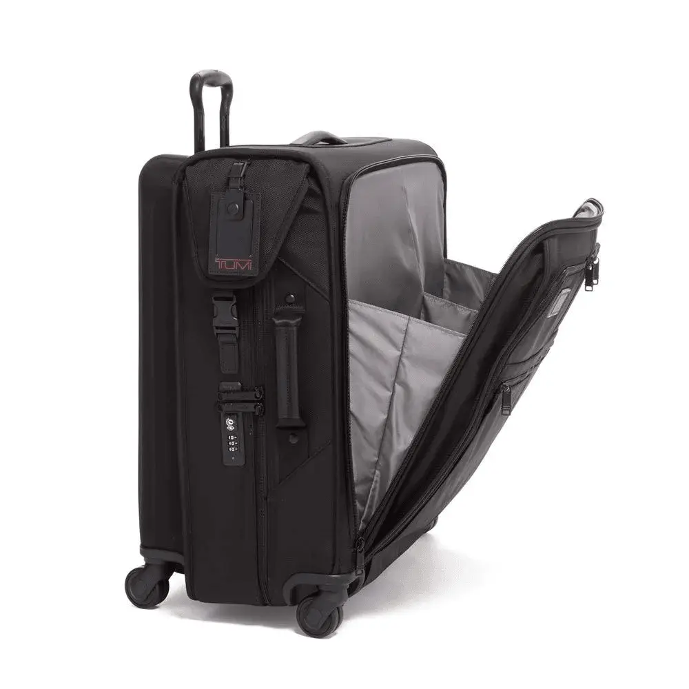 tumi_117152_black_3.webp