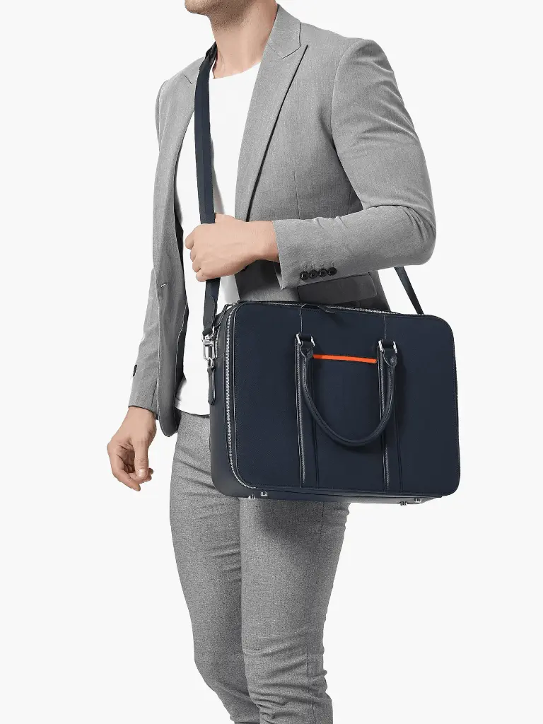 maverick-co-manhattan-double-zip-leather-briefcase-navy-model_1800x1800.webp