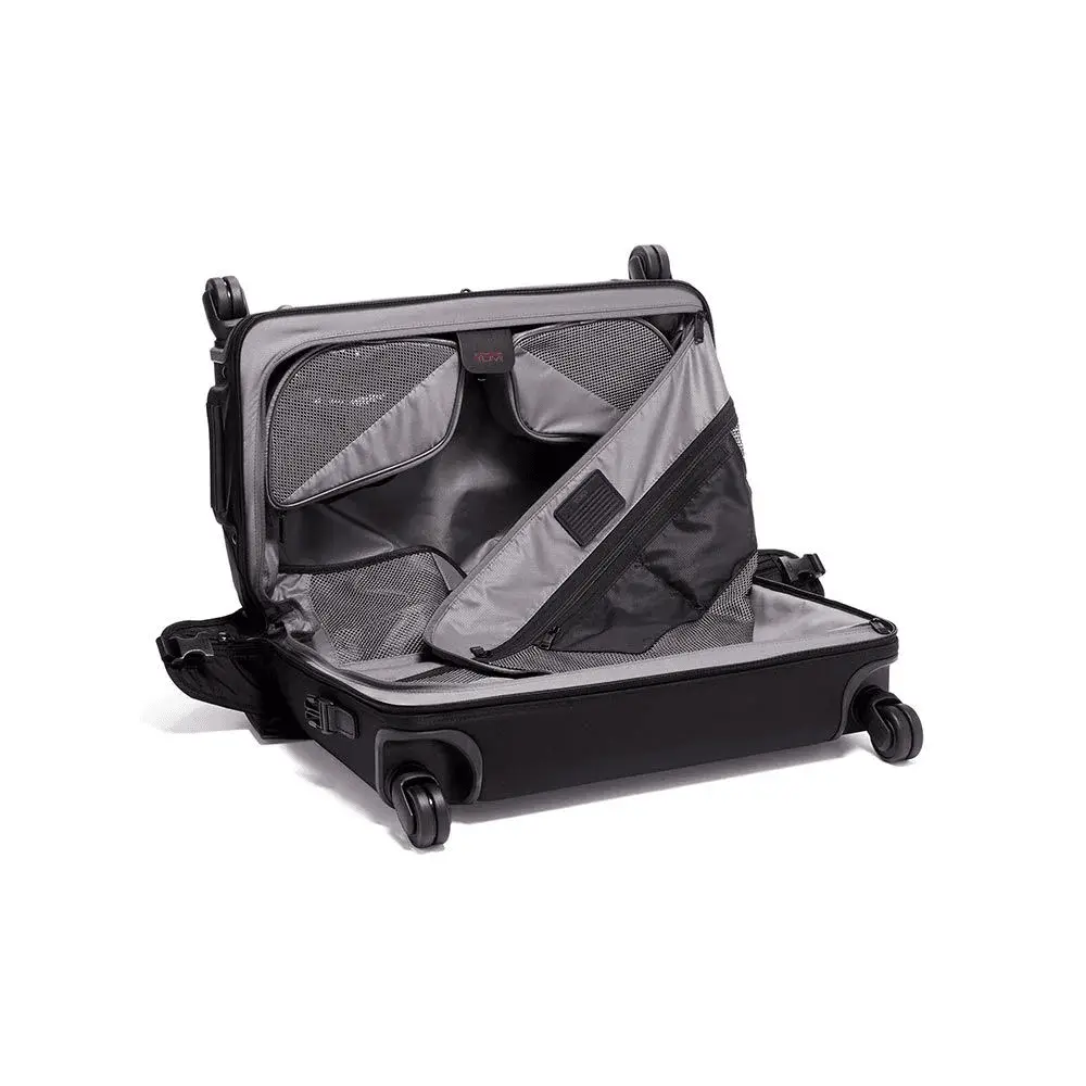 tumi_117150_black_2.webp